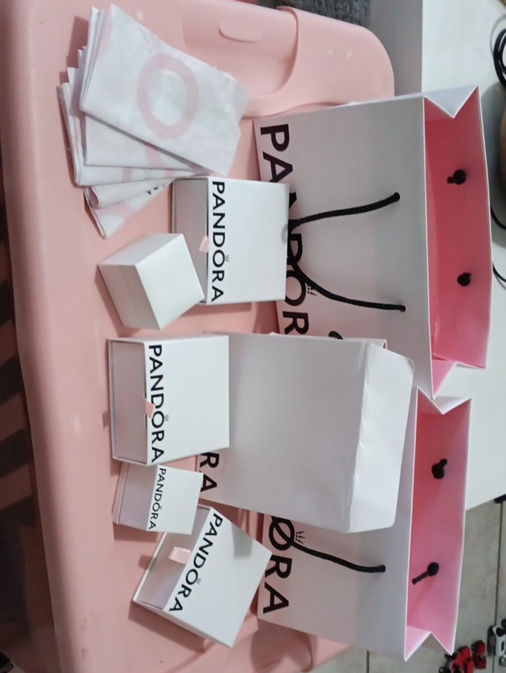 Pandora Pink and White Gift Bags & Jewelry Boxes Set